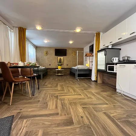 Lion Heart Traugutta 47 Appartement *